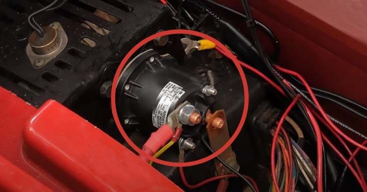 Wire connection of a golf cart solenoid